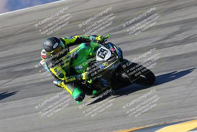 media/Mar-21-2025-CVMA Friday Practice (Fri) [[30cd4fe323]]/3-Racer 2/Session 2 (Bowl)/